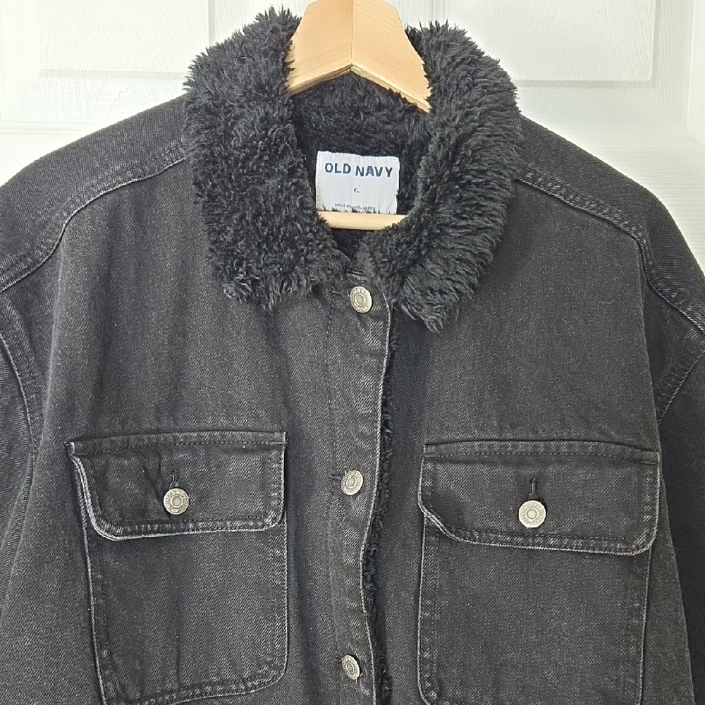 Old Navy Black Jean Jacket Fleece Lined * Heavy duty Excellent Shape